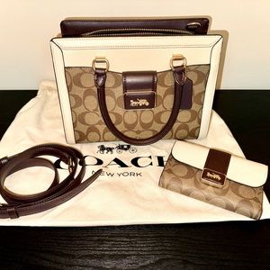 NWOT Coach Grace Carryall In Signature Canvas